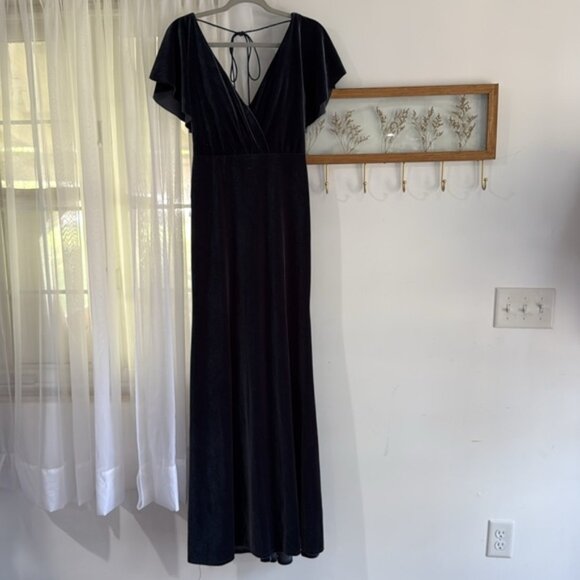 NWT Jenny Yoo Ellis Flutter Sleeve Open Back Stretch Velvet Gown Blue BHLDN - Picture 4 of 8